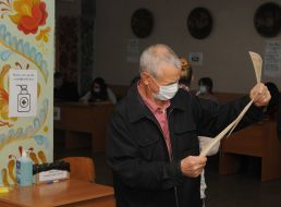 Voting in local elections began in Ukraine