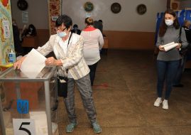 Voting in local elections began in Ukraine