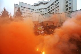 Action "Let's take traitorous judges to Rostov" near the Constitutional Court