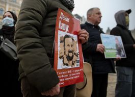 Human rights action "Empty chairs" in support of Ukrainian political prisoners