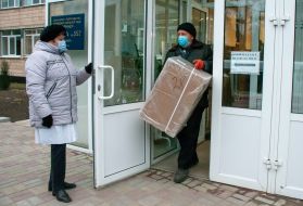 Харьковская областная администрация приобрела для районных больниц области 370 кислородных концентраторов