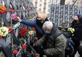Honoring the memory of the Heroes of the Heavenly Hundred