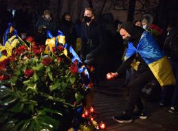 Honoring the memory of the Heroes of the Heavenly Hundred