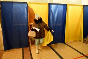 Голосование во втором туре выборов мэра Львова