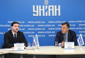 Pierre Peitier, Zlatko Vujović