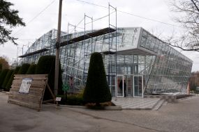Construction of a greenhouse in the botanical garden of Zaporozhye