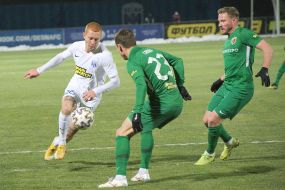 Игровой момент матча