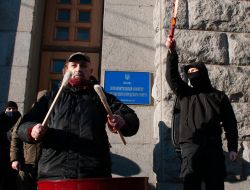 Participants of the rally
