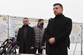 Vladimir Zelensky opened a new beam bridge