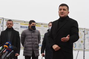 Vladimir Zelensky opened a new beam bridge