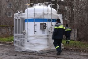 Кріоємність для кисневої станції на території  Запорізької обласної інфекційної лікарні