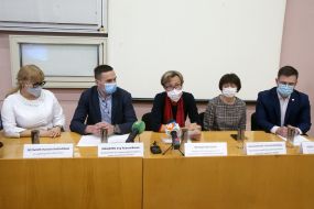Natalia Melnyk, Ihor Ivashchenko, Anka Feldguzen, Halyna Zboromyrska and Ihor Kuzin