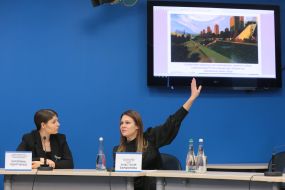 Ekaterina Odarchenko and Anastasia Bardonova