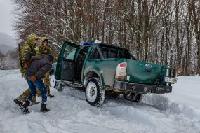 Soldiers of the Chop border detachment detain the violator