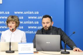 Oleksandr Dubinskyy, Tetyana Kostina