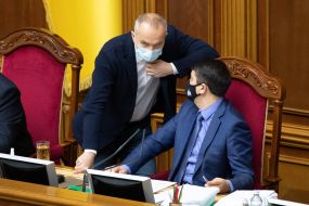 Nestor Shufrych, Dmytro Razumkov