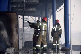 Extinguishing the fire in the hypermarket "Epicenter"