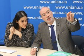 Maude Joseph, Etienne de Poncins