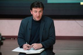 Александр Старух