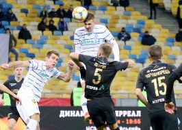 Football. FC "Dynamo" (Kyiv) і FC "Kolos" (Kovalivka)