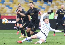 Football. FC "Dynamo" (Kyiv) і FC "Kolos" (Kovalivka)