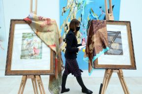 Author's handkerchiefs on pictures