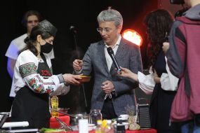 Александр Ткаченко