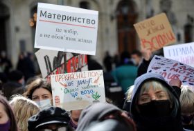 Марш феминисток во Львове