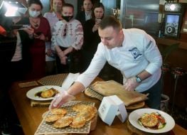 Presentation of the new gastro product "Kyiv Pie"