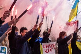 Action in support of Sergei Sternenko