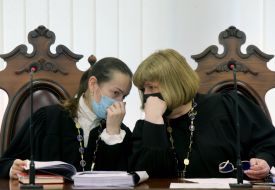 Tetyana Tyutyun, Olena Pavlenko