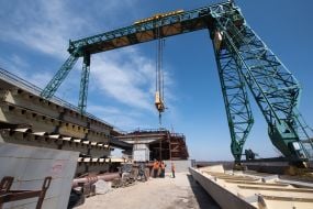 Construction of bridge crossings in Zaporozhye