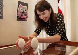 Учасниця виставки «Великоднє диво»