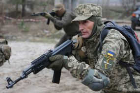 Тренировка резервистов отдельной бригады теробороны Киева