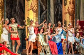 General rehearsal of the ballet "Spartak" in Kharkov