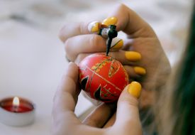 Роспись писанки