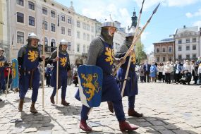 Participants of the event in costumes of knights