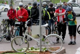 An impromptu monument to dead cyclists near the Kyiv City Council