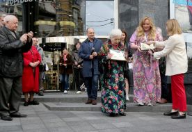 Halyna Yablonska and Olesya Zhurakivska