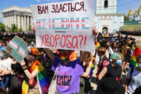 Participants of the Trans-March in Kiev