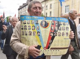 Solemn procession on the occasion of the Feast of Heroes
