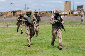 Training of territorial defense fighters on liquidation of sabotage group at Chuguiv military airfield