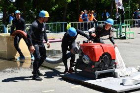 Соревнования по пожарно-прикладному спорту во Львове