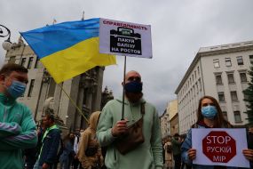 Action in support of Sergei Sternenko