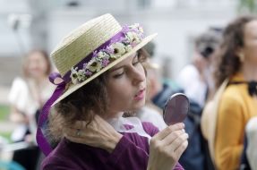 Учасниця весняного Ретро Круїзу