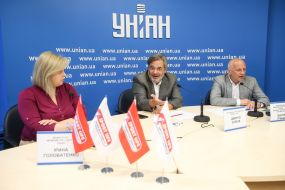 Ирина Головатенко, Дмитрий Екимов и Виктор Гринюк