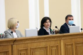 Lyudmyla Denysova, Iryna Venediktova and Stanislav Kravchenko
