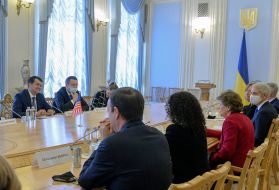 Дмитро Разумков, Джин Шахін, Роб Портман та Крістофер Мерфі