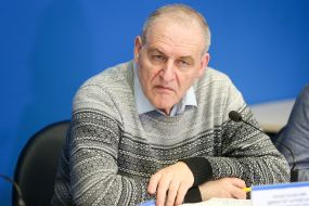 Евгений Захаров