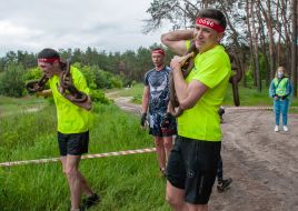 Race with obstacles "Race Nation"